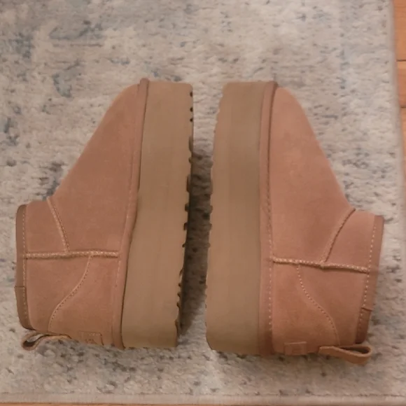 Women's Tan Platform Ankle Boots - Picture 6 of 9